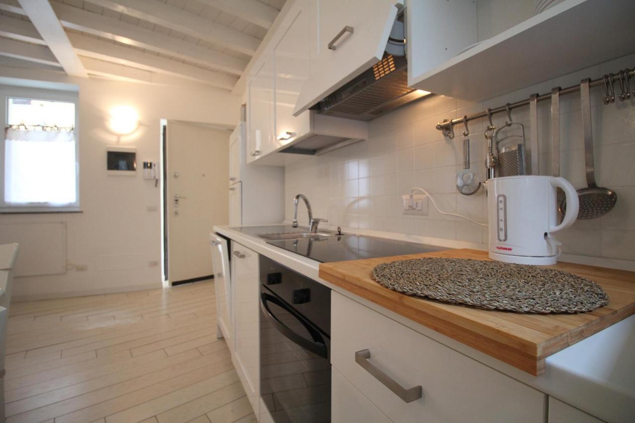 Lakefront Cadorna Apartment - Affitti Brevi Italia Lecco Exterior foto